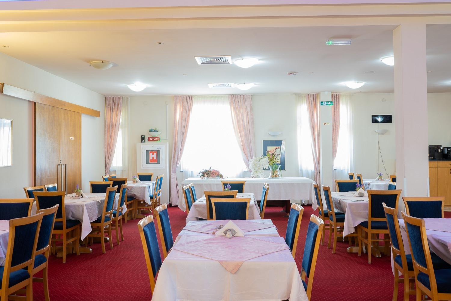 Iris Hotel Bors Dış mekan fotoğraf