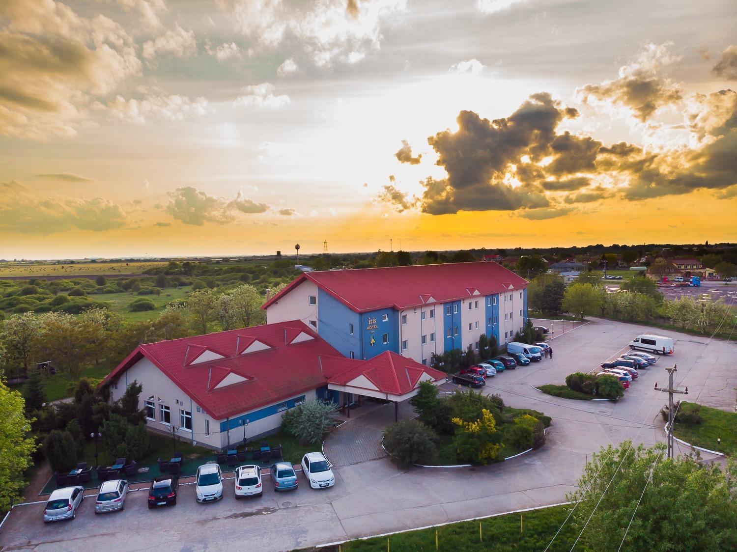 Iris Hotel Bors Dış mekan fotoğraf