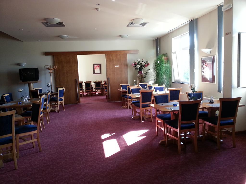 Iris Hotel Bors Dış mekan fotoğraf