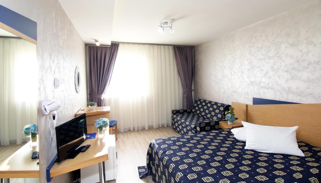 Iris Hotel Bors Dış mekan fotoğraf